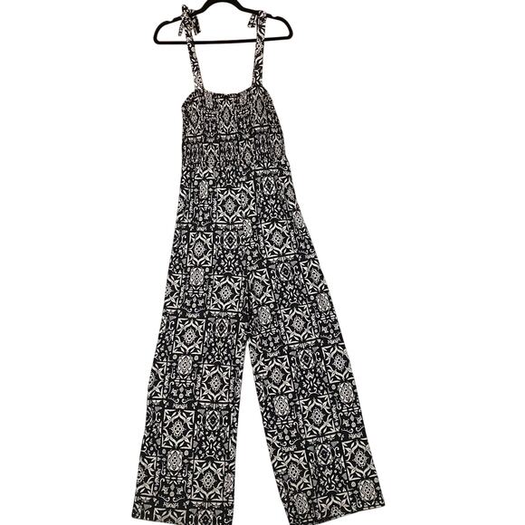 SO Good For Life Black Patterned Smocked Knit Jumpsuit Size Large - Picture 3 of 9